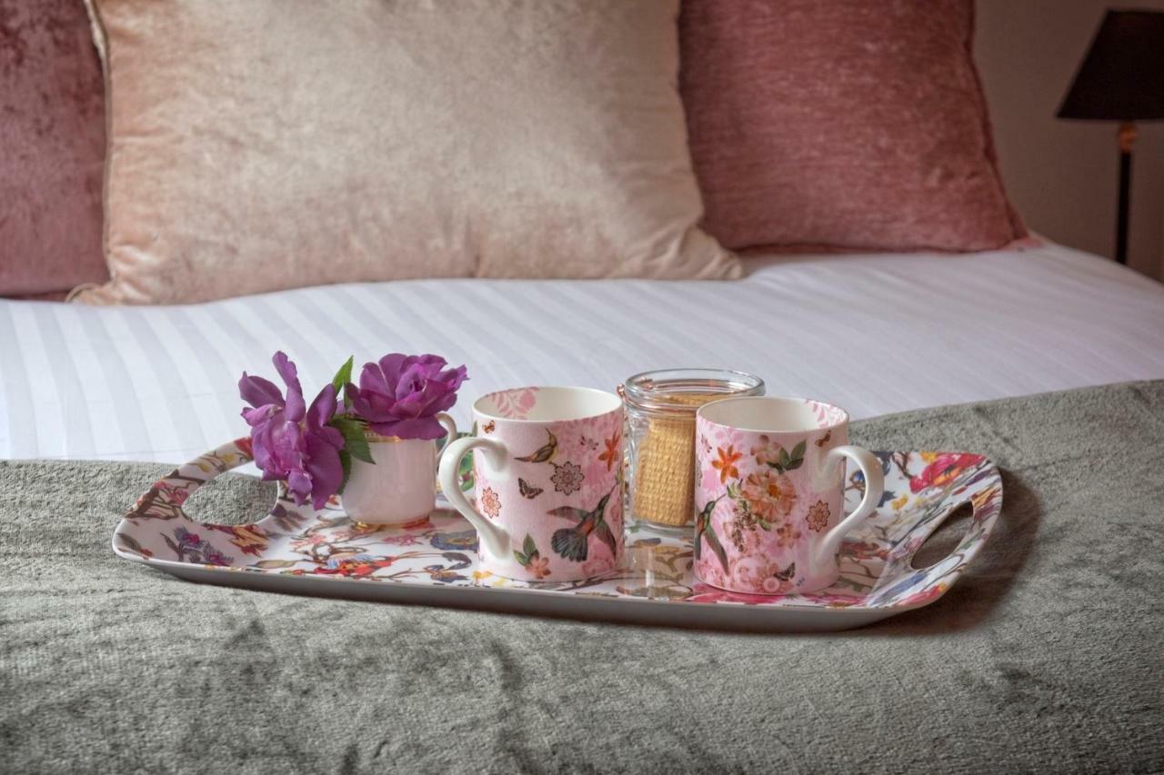 The Old Vicarage Hotel & Restaurant Bridgwater Exteriör bild Tea service