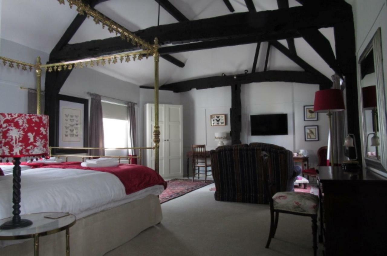 The Old Vicarage Hotel & Restaurant Bridgwater Exteriör bild The interior of the hotel